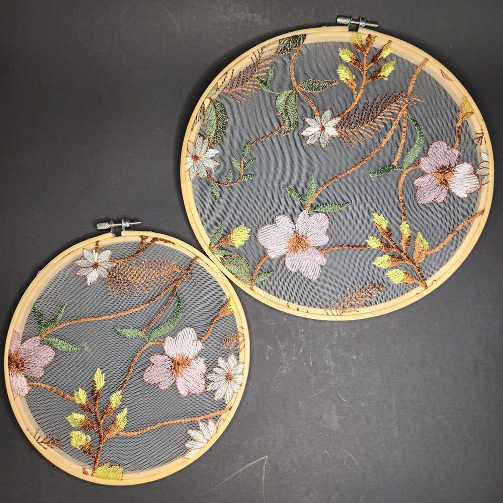 9" And 11" Floral Embroidered Tulle Hoop Frame Wall Art Set of 2โ